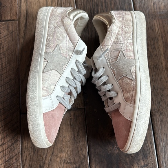 Vintage Havana Pink and White Sneakers - Picture 4 of 9